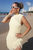 Vestido Justo com Recortes e Padrão Patchwork com Franjas