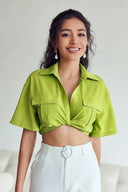 Blusa corta in lino Kay Twisted