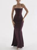 Robe de soirée longue à queue de poisson avec corset froncé et encolure carrée