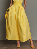 Abito lungo smanicato minimalista da donna con collo a revers e righe