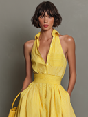 Abito lungo smanicato minimalista da donna con collo a revers e righe