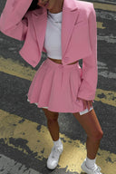 Conjunto de falda corta con silueta en contraste