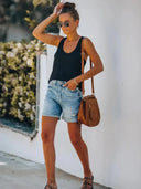 Nowe stylowe postrzępione szorty jeansowe
