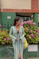 Vestido maxi de playa bohemio con escote en V, mangas acampanadas y crochet a rayas onduladas