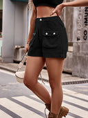 Pantaloncini cargo in denim con vita elastica alla moda