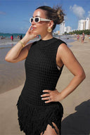 Vestido Justo com Recortes e Padrão Patchwork com Franjas