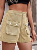 Pantaloncini cargo in denim con vita elastica alla moda