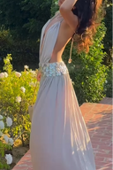 Rochie maxi strălucitoare sexy cu paiete, decolteu halter și decupaje