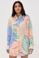 Completo corto Playa Boyfriend con stampa foglie tropicali
