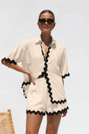 Set Cardigan Semplice con Cuciture Ondulate