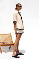Set Cardigan Semplice con Cuciture Ondulate