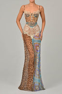 Whispers of the Wild – Maxikleid mit Taillenband