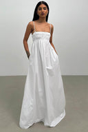 Sommerliche Silhouette Rückenfreies Kleid