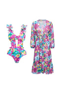 Costume intero con ritagli e copricostume abbinato