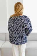 Jayla Printet Quiltet Jakke-Navy/Krem