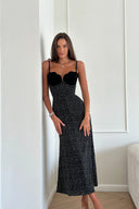 Vestido Midi com Forro de Veludo