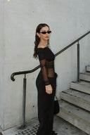 Abito lungo Lillian in mesh trasparente con spalle scoperte