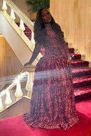Vestido maxi de cuello alto con estampado geométrico