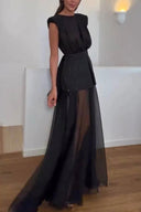 Robe longue en maille transparente