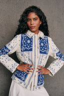 Blaue Ecru Bandana Steppjacke