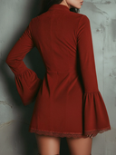Rochie mini vintage roșu ruginiu cu mâneci clopot brodate, din piele întoarsă sintetică și dantelă