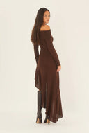 Alisa Off-shoulder Flare Midi Strikkjole