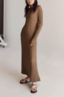 Abito Maxi in Maglia a Costine con Svasatura Antonia