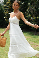 Rochie maxi Cora cu dantelă și croială în A