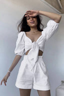 Ensembles short à manches bouffantes et noué devant en lin blanc
