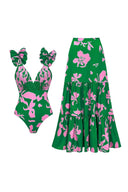 Badeanzug-Set mit Blumenprint für den Urlaub