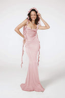Hilda Maxikleid mit Rüschen, Schleife und offenem Rücken