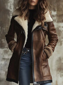 Cappotto da donna vintage con colletto in pelle di agnello a contrasto e similpelle