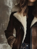 Cappotto da donna vintage con colletto in pelle di agnello a contrasto e similpelle