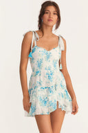 Robe courte à volants en dentelle brodée imprimée Liv