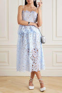 Vestido Midi Ophelia em Renda com Camadas e Alças Finas