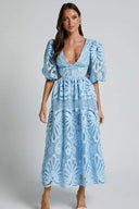 Sandra Broderet Blonde Cut-out Midi-kjole